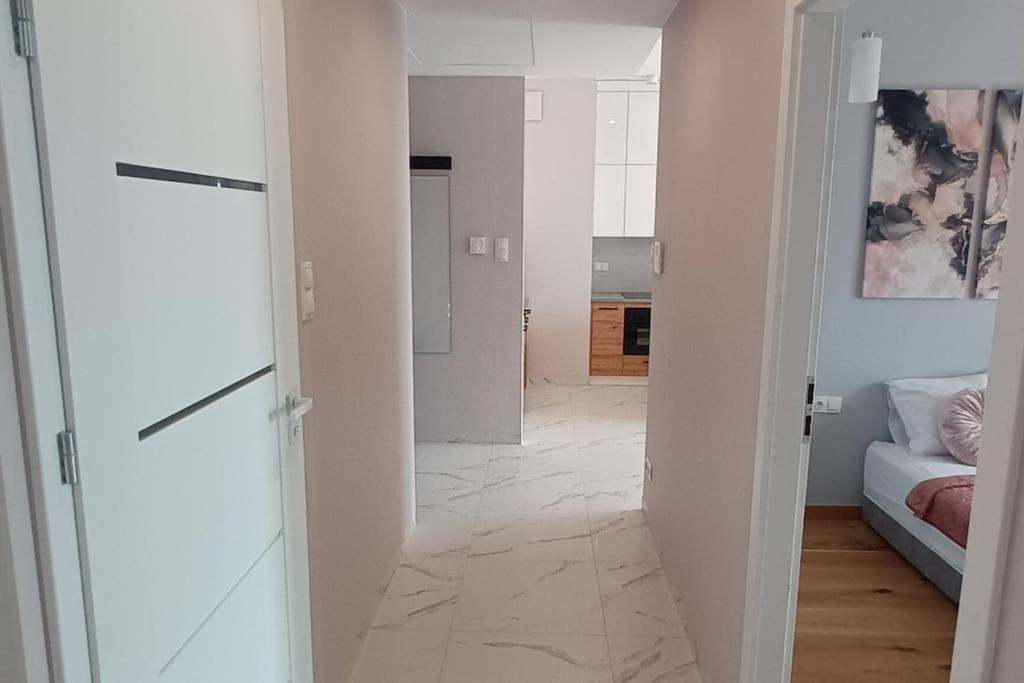 Kasprzaka 29 Wola Tower 3 Rooms, 80M2 16Th Floor, Free Garage By Perfect Apart Warsaw Exterior photo